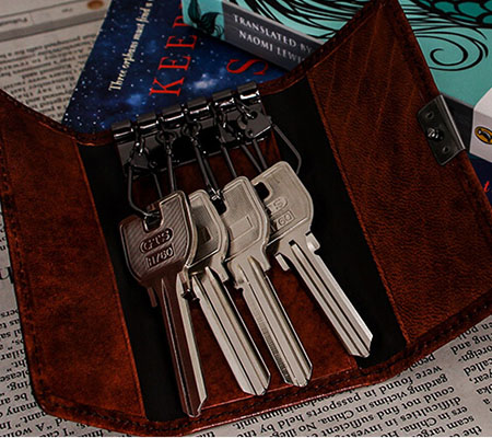 ラガードのキーケース G-3 サブポケット付シャドー仕上げ5連キーケース