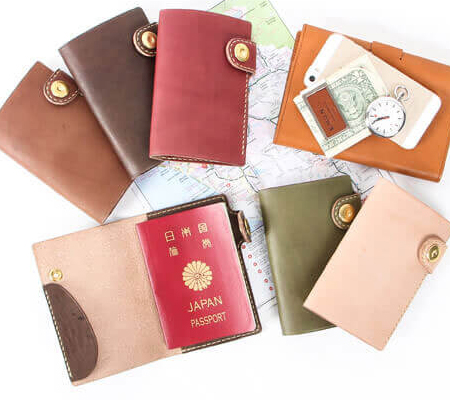 ブラウンブラウン パスポートケース