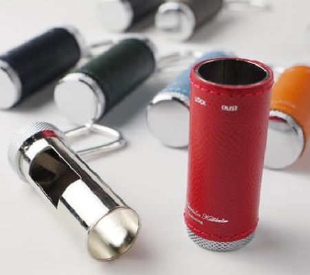 スリップオンの携帯灰皿 NC Twist携帯灰皿