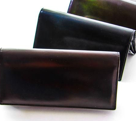 プタハ バフィング 長財布