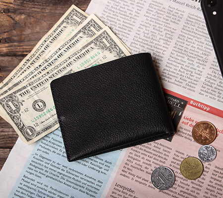 スガタの収める納まる 二つ折り財布