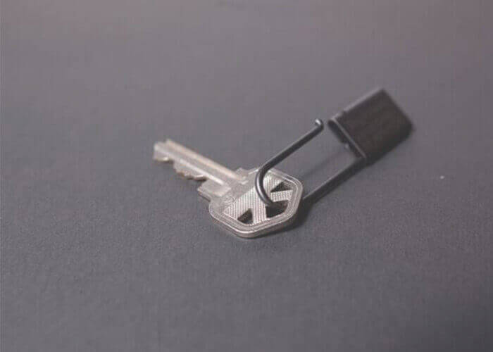 タイニーフォームド キーリング Tiny metal key chain ブラック 
