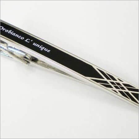 オロビアンコルニーク ネクタイピン