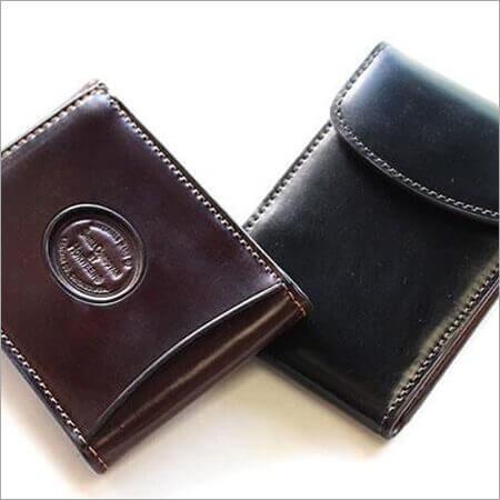 セッラトゥラ HOWEEN CORDOVAN パスケース