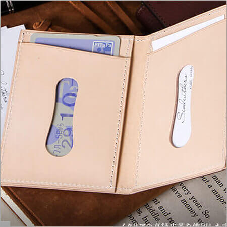 sin leathers 二つ折り定期入れ