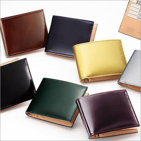 フライングホースのコードバン二つ折り財布