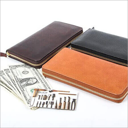 デシベル ラウンドファスナー財布