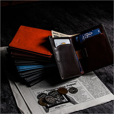 ベルロイ Note Sleeve Wallet 財布