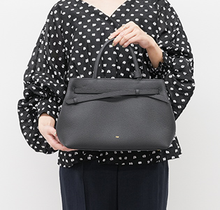 トーヴのバッグ