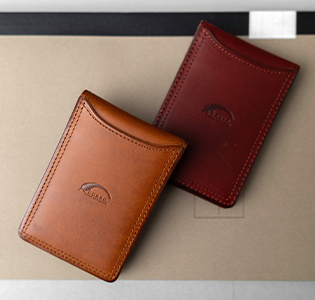 コルボのパスケース