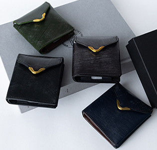 クランプの財布