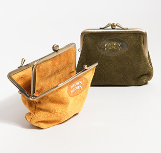 ブラウンブラウンの財布