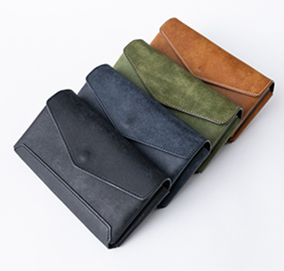 クランプの財布