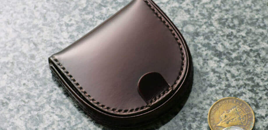 パーリィーの馬蹄型小銭入れ
