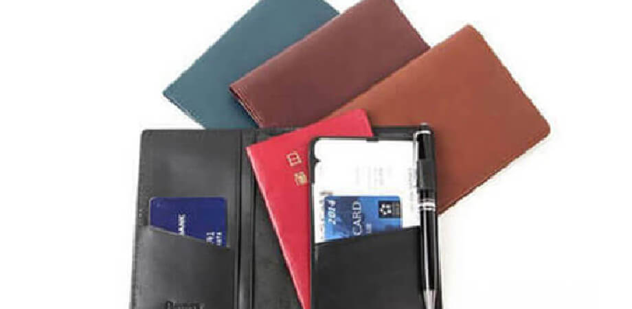 ブースターズ ロングパスポートケース