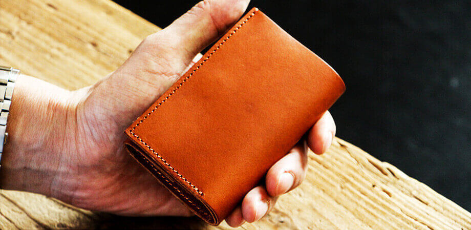 エムピウ ストラッチョコンパクト財布