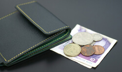 ミラグロの革のマネークリップ