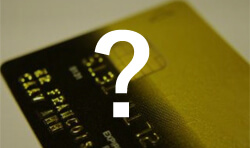 マネークリップと免許証はどうやって持ち歩く？