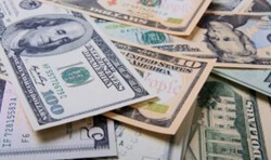 冬のボーナスを貰ってからが、春に財布を買い換える良いタイミング。